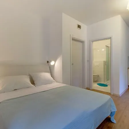 Daire Bigblue House Veli Lošinj